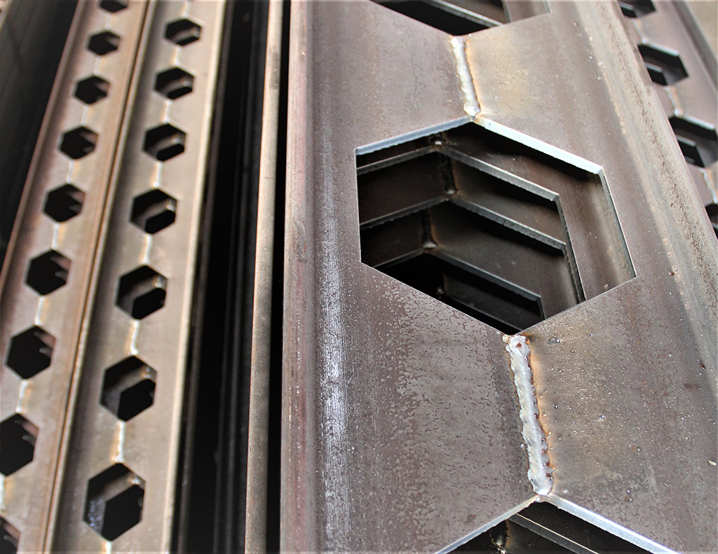 Petek Makas Çelik Konstrüksiyon Fabrika Kirişleri | İnfaş Çelik İstanbul